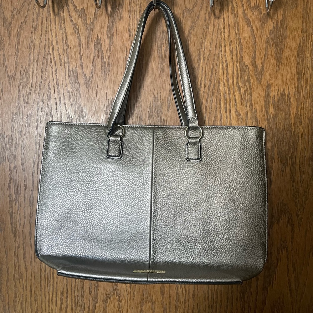 Liz Clairborne Tote